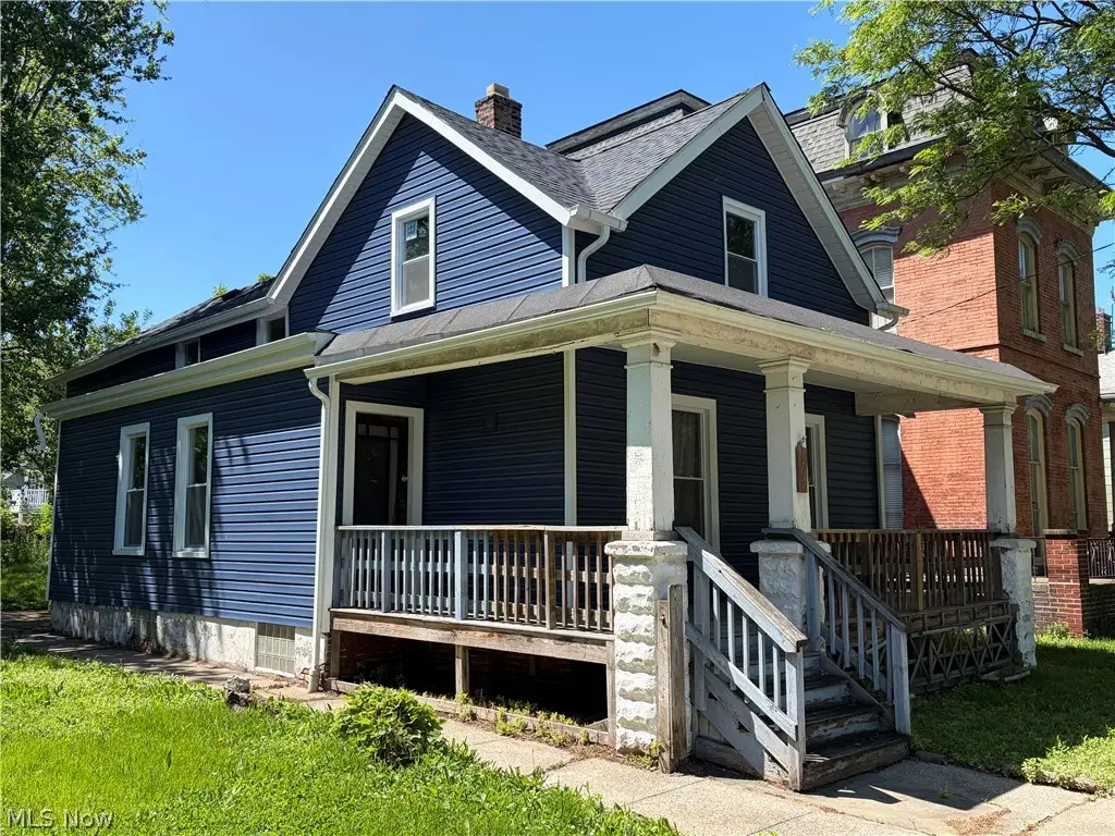 1960 W 48 Street, Cleveland, OH 44102 - #1