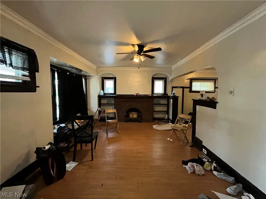 1315 E 143rd Street, East Cleveland, OH 44112 - #2