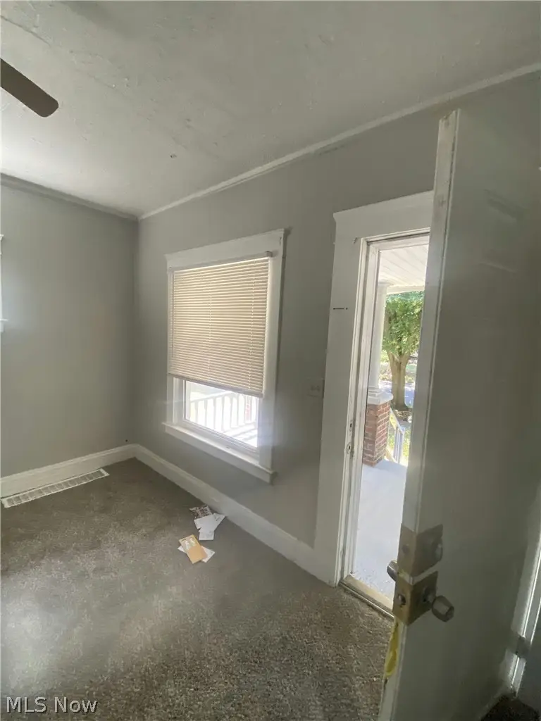 677 E 92nd Street, Cleveland, OH 44108 - #2