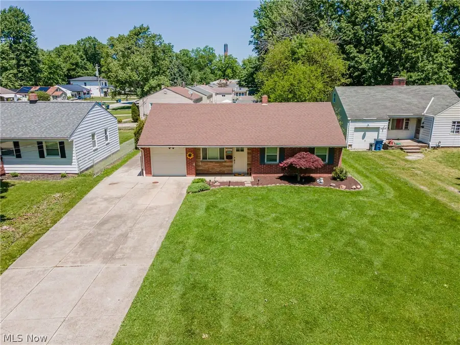 34429 Beach Park Drive, Eastlake, OH 44095 - #2