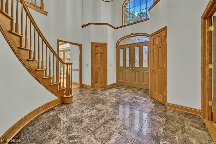 9155 Woods Way Drive, Kirtland, OH 44094 - #3