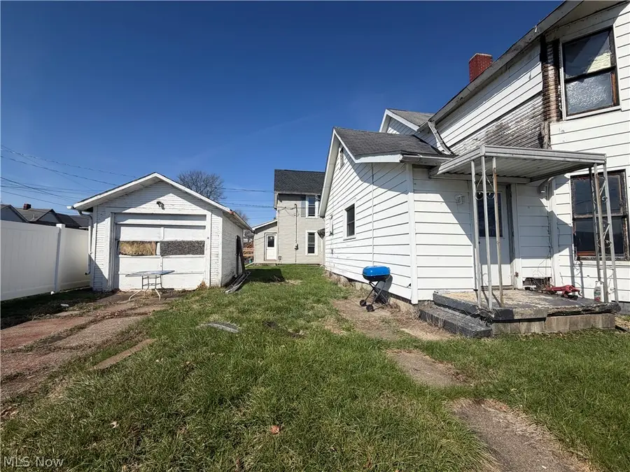 1033 Orchard Street, Coshocton, OH 43812 - #3