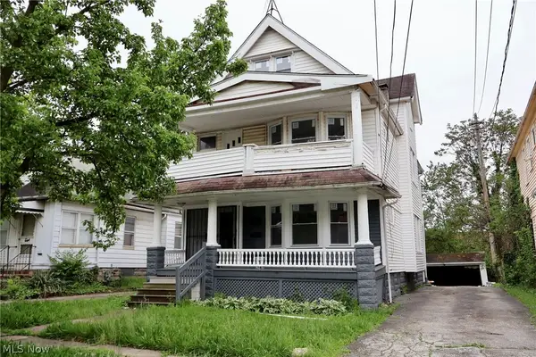 13302 Beachwood Avenue, Cleveland, OH 44105