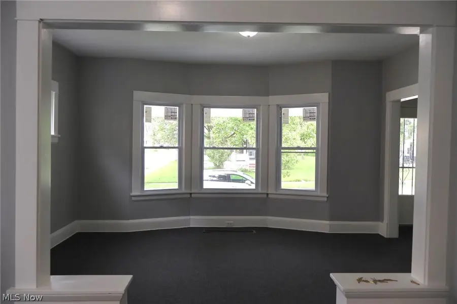 13302 Beachwood Avenue, Cleveland, OH 44105 - #3