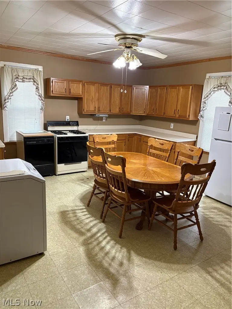 1315 18th Sw Street, Canton, OH 44706 - #2