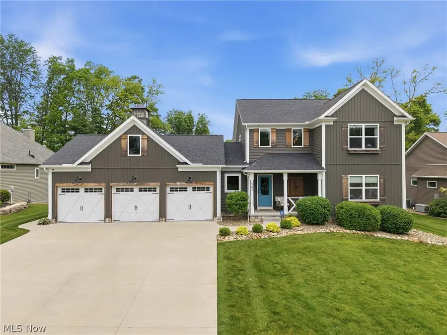 507 Skyview Drive, Green, OH 44685 - #2