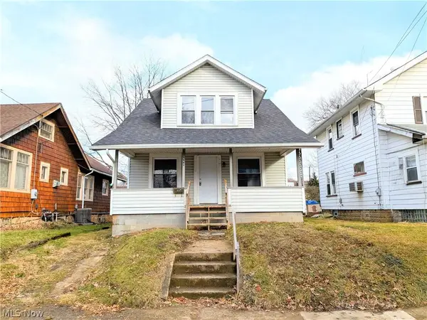 864 10th Ne Street, Massillon, OH 44646