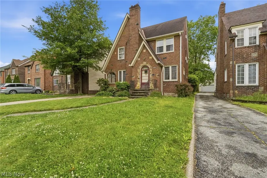 3632 Harvey Road, Cleveland Heights, OH 44118 - #2