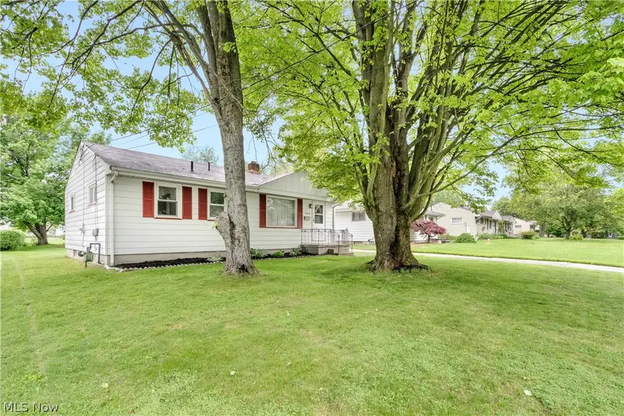 3854 Whippoorwill Lane, Youngstown, OH 44511 - #2