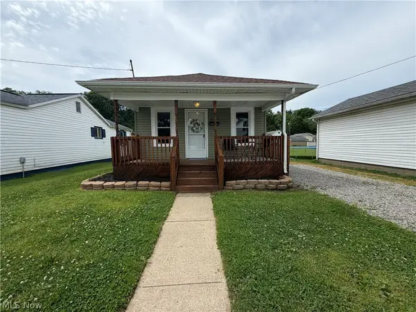2127 Hoge Avenue, Zanesville, OH 43701