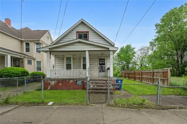 3524 Walton Avenue, Cleveland, OH 44113