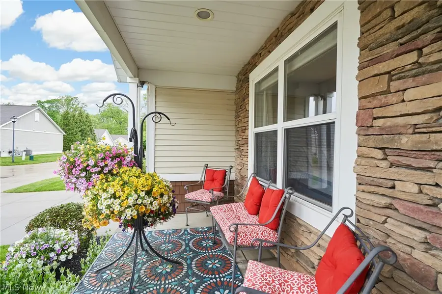 995 Bristol Drive, Akron, OH 44312 - #3