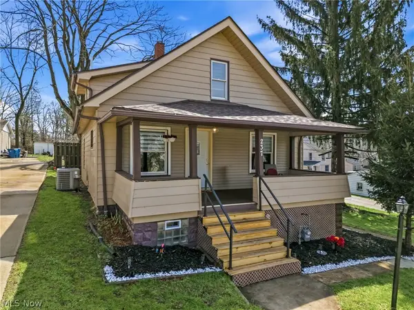 237 Watson Street, Lowellville, OH 44436