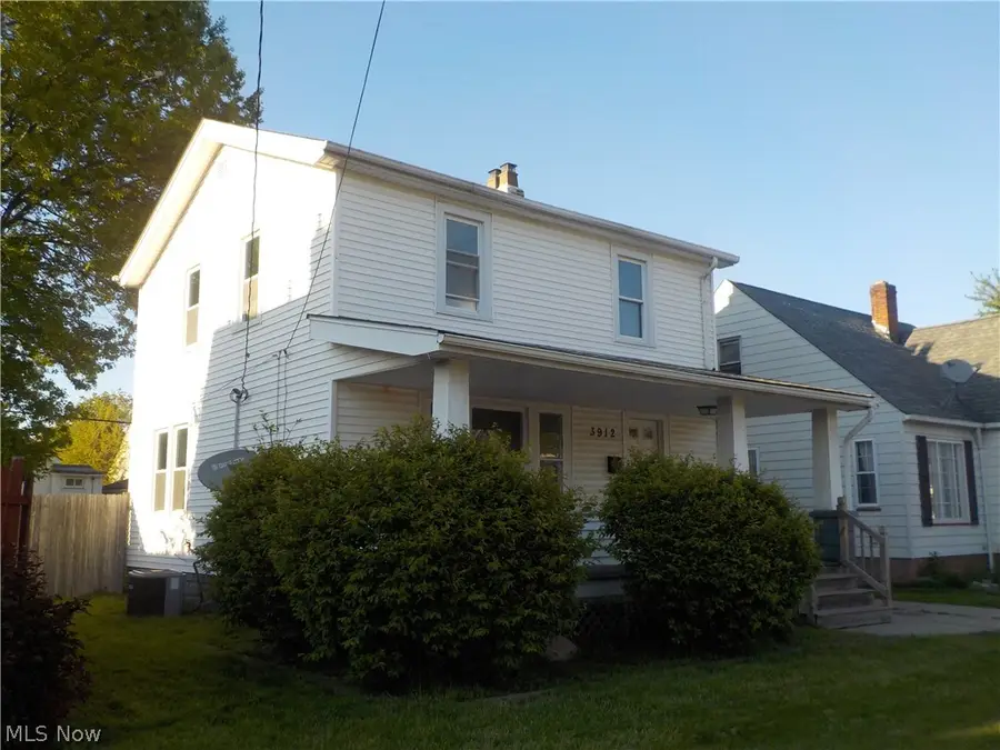 3912 Oak Park Avenue, Cleveland, OH 44109 - #2
