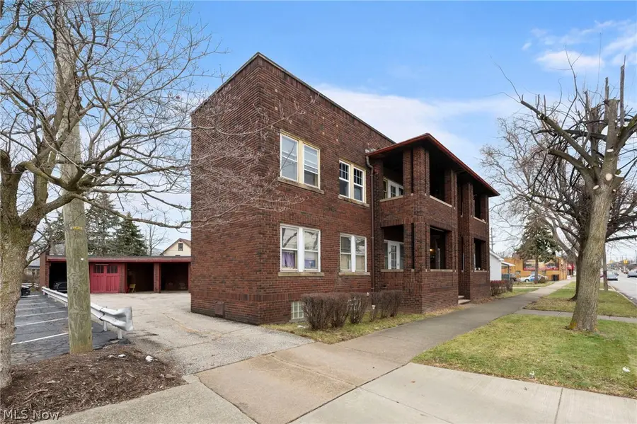 4764 Pearl Road, Cleveland, OH 44109 - #2