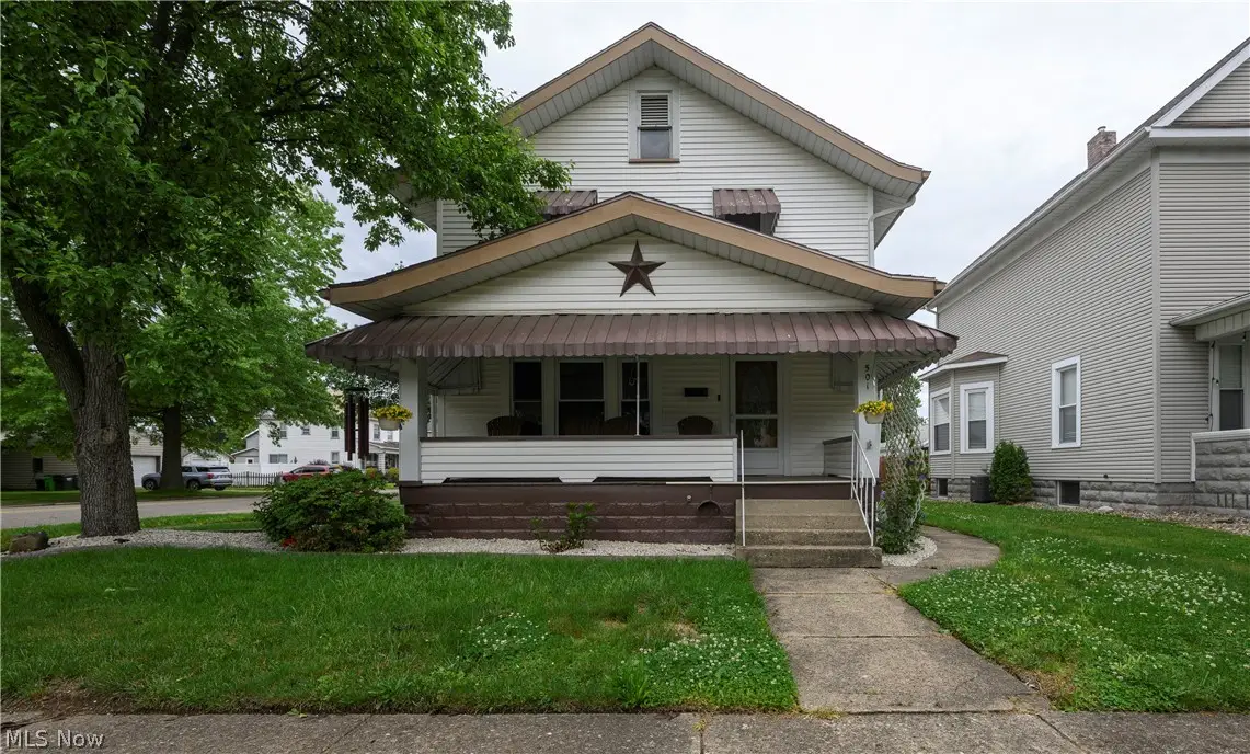 501 E 4th Street, Dover, OH 44622 - #1