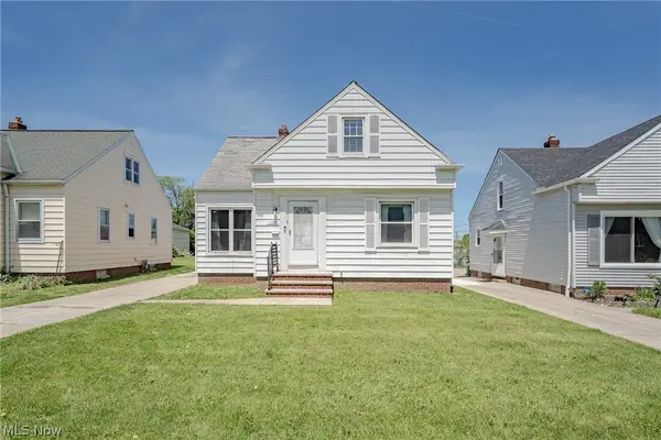 11007 Wallingford Avenue, Garfield Heights, OH 44125