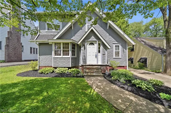 213 33rd Nw Street, Canton, OH 44709