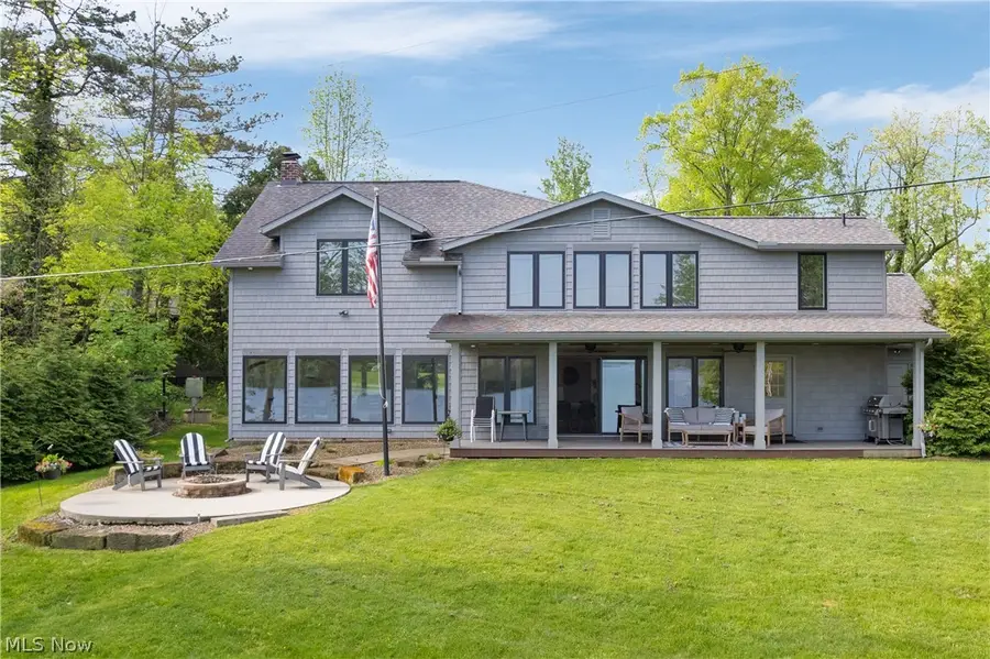 2264 Laurel Sw Drive, Sherrodsville, OH 44675 - #2