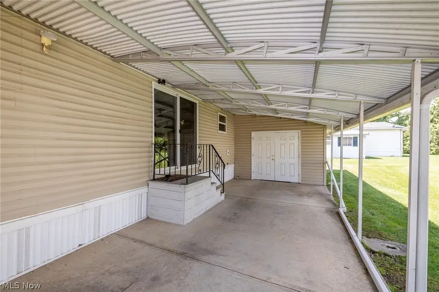 81 Periwinkle Drive, Olmsted, OH 44138 - #3