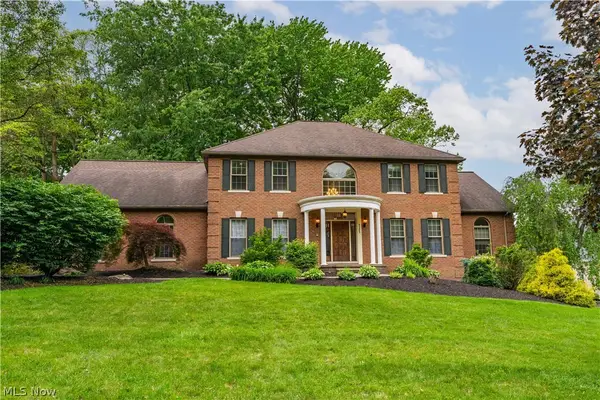 5205 Foxchase Nw Avenue, Canton, OH 44718