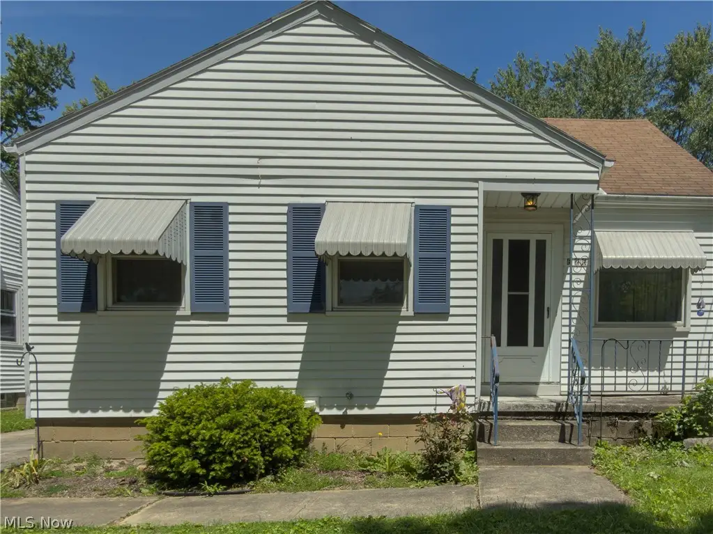 626 Princeton Avenue, Elyria, OH 44035 - #1