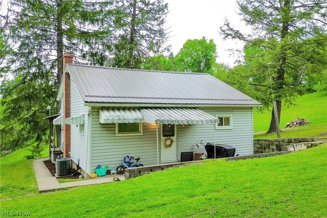 136 E Wheeling Street, Cadiz, OH 43907 - #1