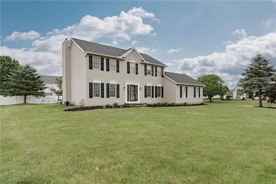 3790 Piperglen Nw Avenue, Massillon, OH 44646 - #2