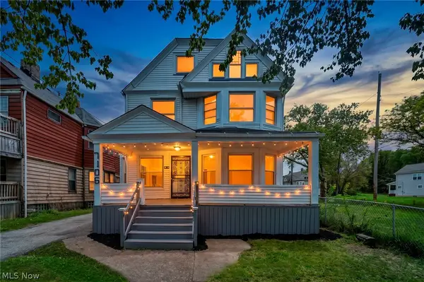 7106 Lawnview Avenue, Cleveland, OH 44103