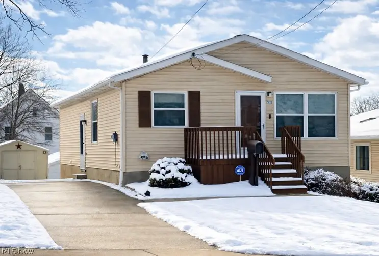 1032 Silvercrest Avenue, Akron, OH 44314 - #3