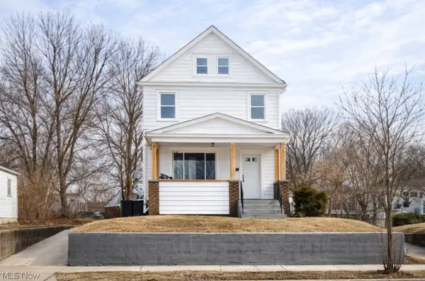 2093 13th Sw Street, Akron, OH 44314