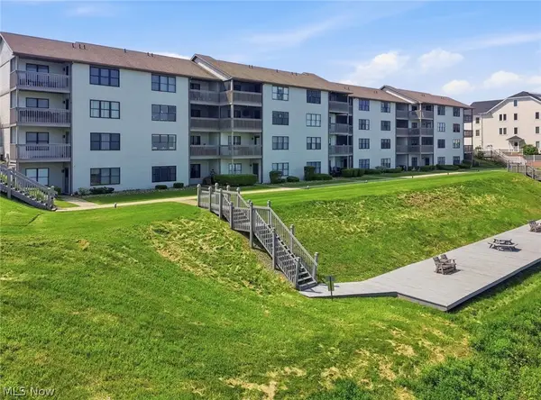 5237 Lake W Road #1107, Ashtabula, OH 44004