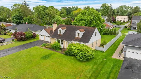 3130 Halsey Ne Drive, Warren, OH 44483