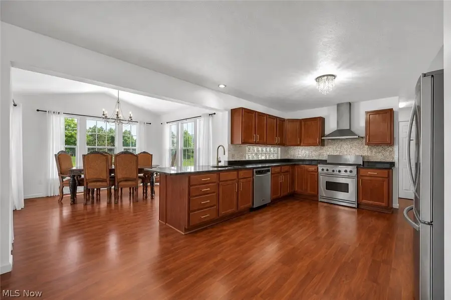 33275 Ambleside Drive, Avon Lake, OH 44012 - #3