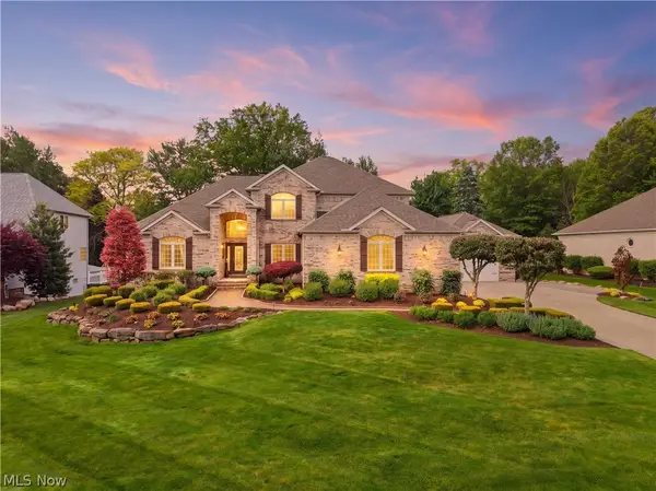 6120 Mackenzie Drive, Independence, OH 44131