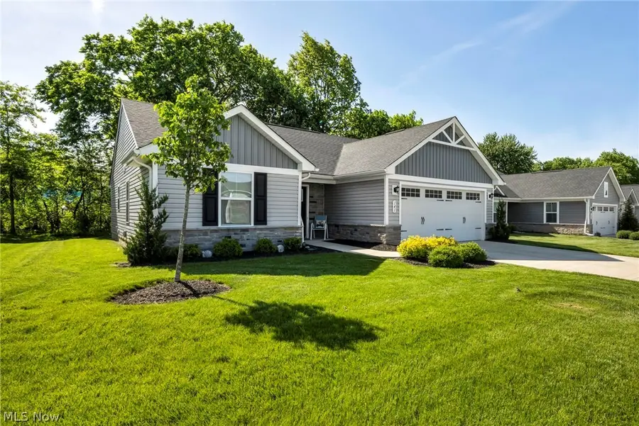 141 W Spring Drive, Elyria, OH 44035 - #2