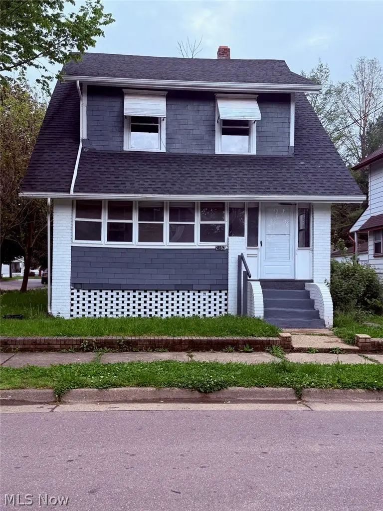 2183 25th Sw Street, Akron, OH 44314 - #1