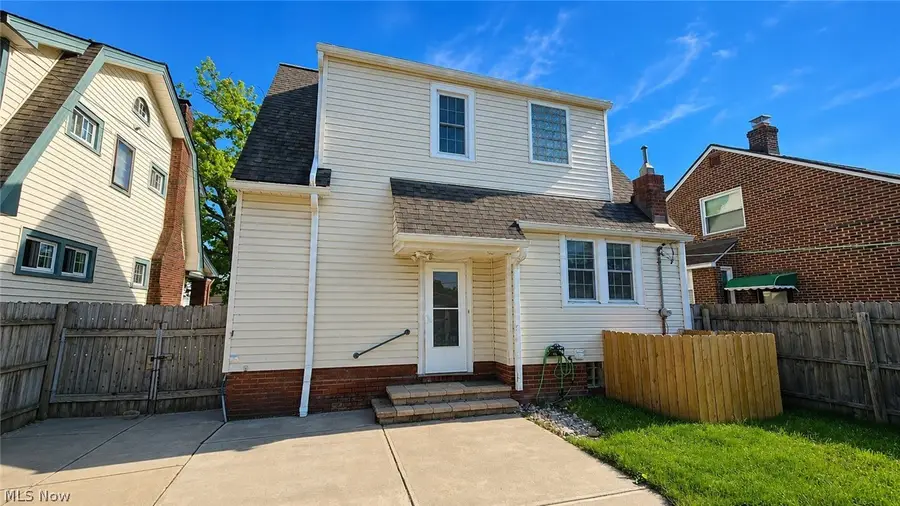 6818 Belmere Drive, Parma, OH 44129 - #2