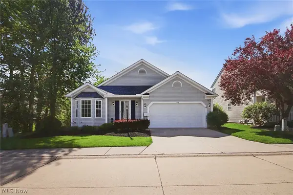 446 Rockledge Lane, Brunswick, OH 44212