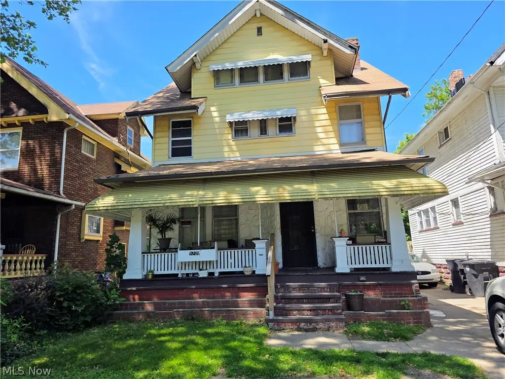 9709 Kempton Avenue, Cleveland, OH 44108 - #1