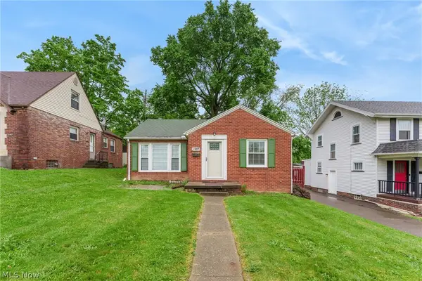 1307 23rd Ne Street, Canton, OH 44714