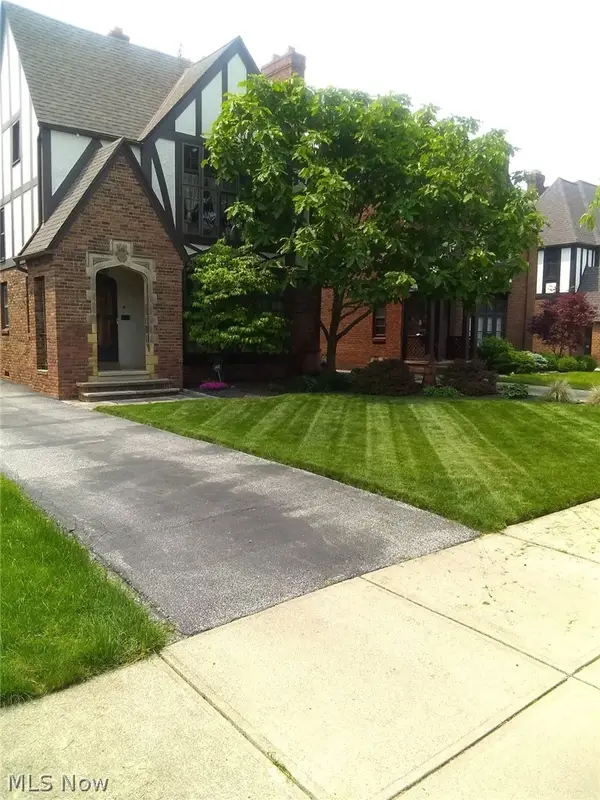 3646 Lynnfield Road, Shaker Heights, OH 44122