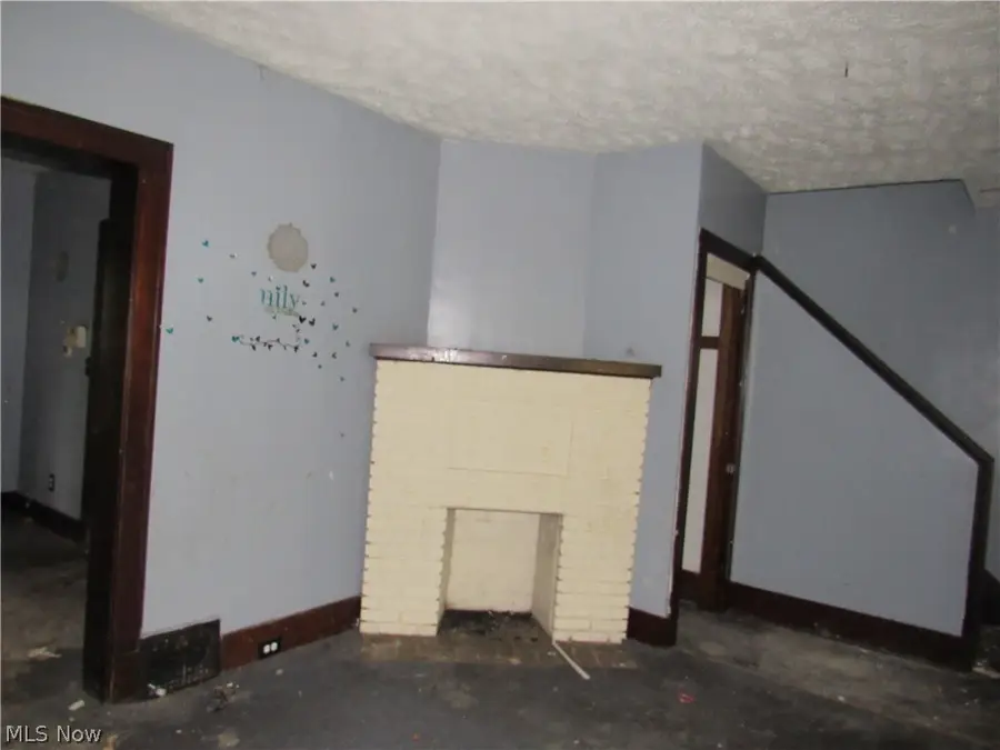 4149 E 139th Street, Cleveland, OH 44105 - #3