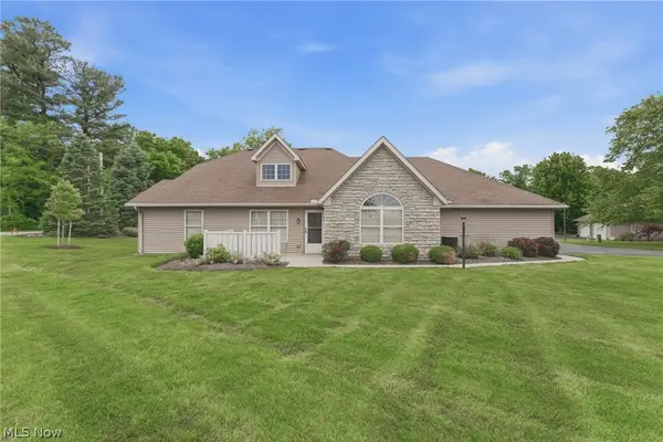 1210 Pebble Chase Ne Circle, Massillon, OH 44646