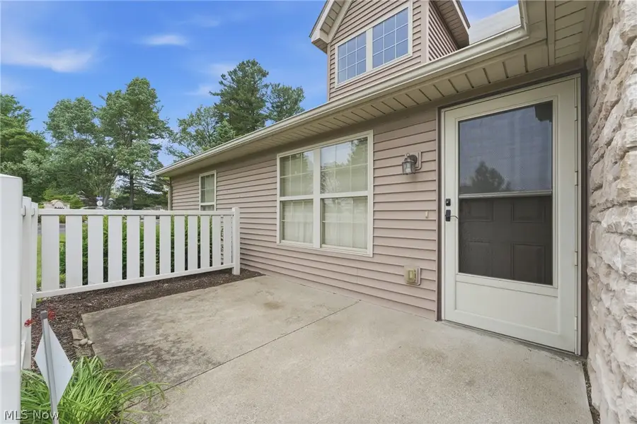 1210 Pebble Chase Ne Circle, Massillon, OH 44646 - #3