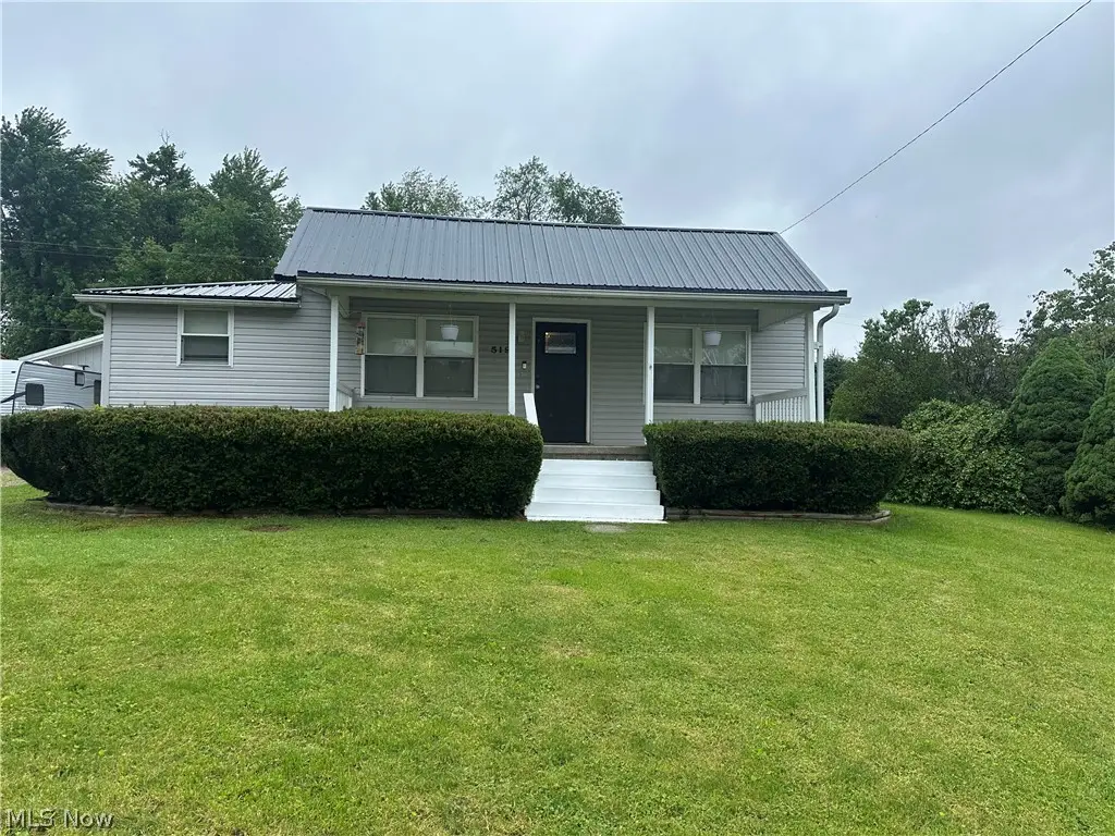 519 Main Street, Gratiot, OH 43740 - #1