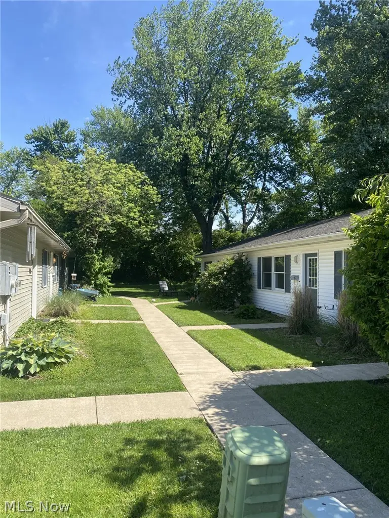 124 Tiffin Avenue #A/B, Huron, OH 44839 - #2