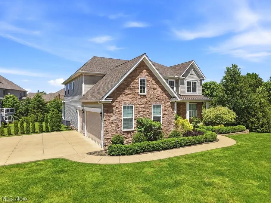 351 Glasgow Drive, Highland Heights, OH 44143 - #3