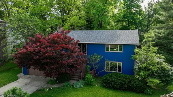 3379 S Smith Road, Fairlawn, OH 44333