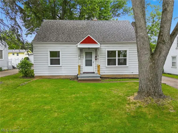 1381 Greenwood Avenue, Akron, OH 44320
